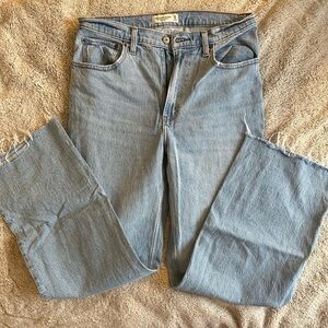 Abercrombie 90s high rise relaxed denim